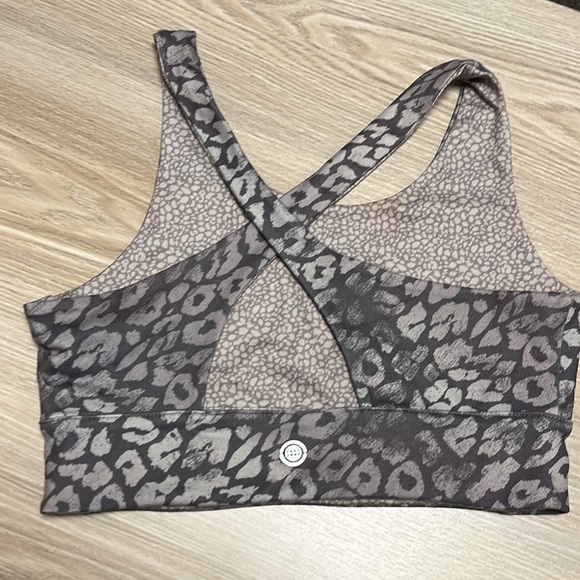 Max Studio performance bra. Preloved. Size small - Picture 2 of 4